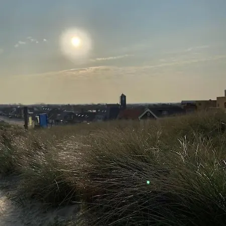Strandhuisje Daan Dicht Bij Zee En